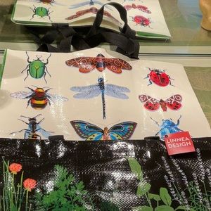 LINNEA DESIGN tote bags. Sold separately. Herbs in pots /bugs & butterflies